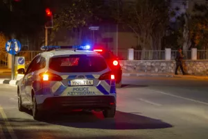 Μόνη στο σπίτι 11χρονη – Πήγε στην Αλβανία ο πατέρας της για το ματς της Πάφος FC