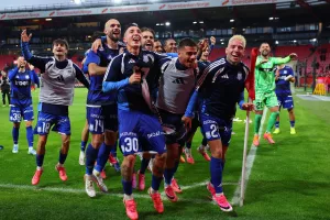 Θυμίζει...Apollon FC