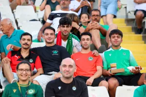 Στενή νίκη, αλλά πρόκριση και εξασφαλισμένη παρουσία σε League Phase (φώτος) 