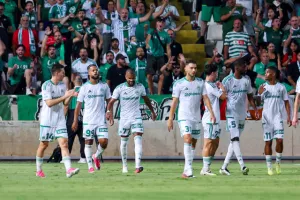 Στενή νίκη, αλλά πρόκριση και εξασφαλισμένη παρουσία σε League Phase (φώτος) 