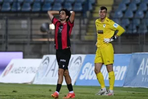 Καρμιώτισσα-Πάφος FC: Σοβαρή, ουσιαστική και... νικηφόρο ξεκίνημα (φώτος) 