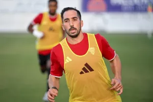 (Φώτος) Νέα Σαλαμίνα-Ο29Μ: Φιλική... ισοπαλία