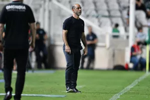 Απώλεια με το "καλημέρα" για την Ομόνοια, μπλόκο... από την Αραδίππου!