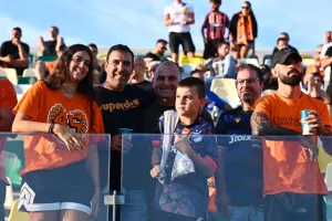 ΦΩΤΟΣ/Ο κόσμος ΑΕΚ και ΑΠΟΕΛ