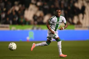 Loïc Nego/Jean Kevin Duverne (Moses Odubajo)