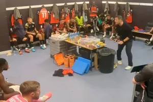 Εκαναν τεράστια ανατροπή χάρη σε έναν πρώην παίκτη της Άρσεναλ! (βίντεο)