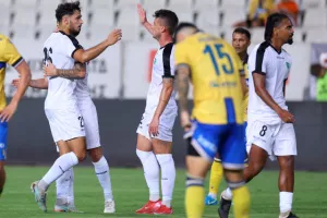 Ολυμπιακός - ΑΠΟΕΛ: Τελευταίο τεστ με έξι γκολ, χωρίς νικητή