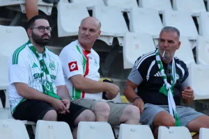 ΦΩΤΟΣ από τις κερκίδες στο ΓΣΠ
