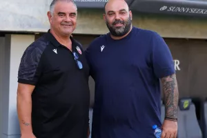 (LIVE) ΑΕΚ 1-0 Καρμιώτισσα