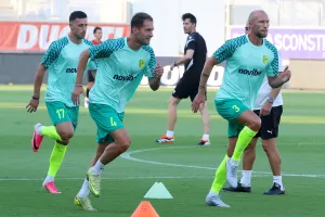 (LIVE) ΑΕΚ 1-0 Καρμιώτισσα