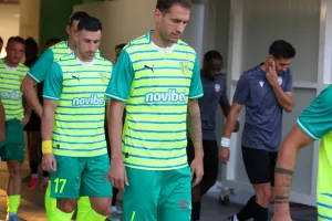 (Φώτος) ΑΕΚ - Καρμιώτισσα: Φιλική... "κιτρινοπράσινη" νίκη