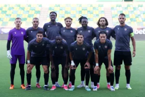 (Φώτος) ΑΕΚ - Καρμιώτισσα: Φιλική... "κιτρινοπράσινη" νίκη