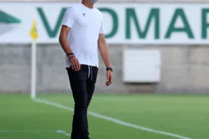 (Φώτος) ΑΕΚ - Καρμιώτισσα: Φιλική... "κιτρινοπράσινη" νίκη