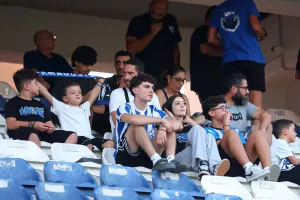 Ανόρθωση/Μία λέξη ταιριάζει αυτή τη στιγμή…