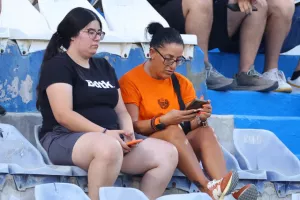 Ανόρθωση-ΑΠΟΕΛ: Φιλικό...ΔΙΠΛΟ με ένταση και νεύρα