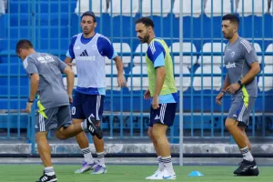 Ανόρθωση-ΑΠΟΕΛ: Φιλικό...ΔΙΠΛΟ με ένταση και νεύρα