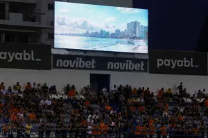 Ανόρθωση-ΑΠΟΕΛ: Φιλικό...ΔΙΠΛΟ με ένταση και νεύρα