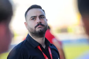 Η Νέα Σαλαμίνα έριξε...φιλική τριάρα στον Απόλλωνα (Φώτος Kerkida)