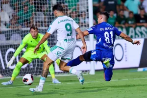 (LIVE) Ομόνοια 0-0 Ομόνοια Αραδίππου