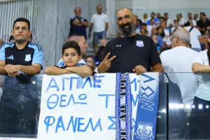 (Φώτος) Ο κόσμος στο Άρης-Απόλλων 