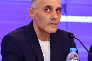 ΟΛΑ από την παρουσίαση των Ελ Μαέστρο, Αλεξάνδρου και Νικολάου