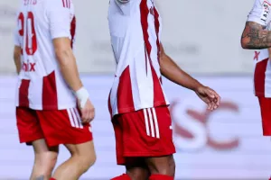 Ολυμπιακός-Νέα Σαλαμίνα: Έξι γκολ και... (Χ)ορταστική ισοπαλία (φώτος)
