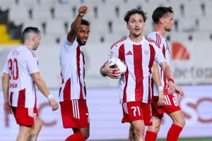 Ολυμπιακός-Νέα Σαλαμίνα: Έξι γκολ και... (Χ)ορταστική ισοπαλία (φώτος)