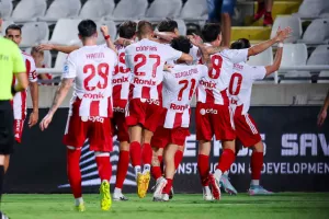 Ολυμπιακός-Νέα Σαλαμίνα: Έξι γκολ και... (Χ)ορταστική ισοπαλία (φώτος)
