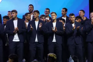 (Φώτος kerkida) Η εκδήλωση της Ανόρθωσης