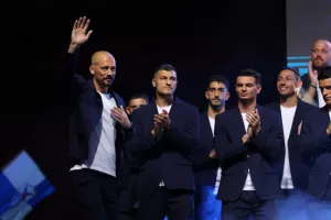 (Φώτος kerkida) Η εκδήλωση της Ανόρθωσης