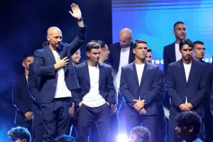 (Φώτος kerkida) Η εκδήλωση της Ανόρθωσης