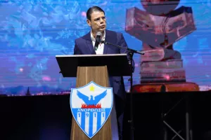 (Φώτος kerkida) Η εκδήλωση της Ανόρθωσης