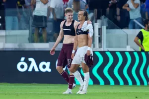 Ο 19χρονος αμυντικός της Salzburg με τον Βραζιλιάνο σούπερ-σταρ!