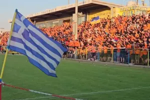 Χαμό... στη Λακατάμια οι ΑΠΟΕΛίστες: "Όπως παλιά..." (Βίντεο)