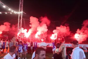 Εντυπωσιακή ατμόσφαιρα στο Fan Day της Αραδίππου! (Βίντεο Kerkida)
