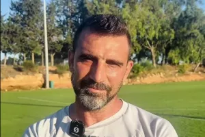 "Μιλούμε με διάφορους ποδοσφαιριστές... ψάχνουμε Κύπριους να αγωνίζονται"