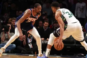 Ντουράντ για τους μη Αμερικανούς στο NBA: «Απο ποιους επηρεάστηκαν; Από εμάς»