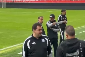 (Βίντεο kerkida) Στην τελευταία προπόνηση ο Κίρζης και... συζήτηση με Λοσάδα