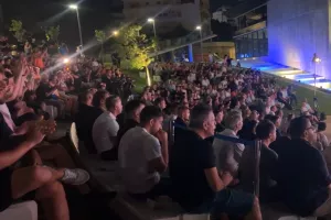 "Για τα αδέλφια όλα"/ΒΙΝΤΕΟ