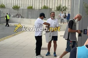 (ΦΩΤΟΣ kerkida) Το δώρο στον Λοσάδα