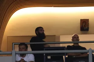 ΠΑΟΚ - Μπραν: Στην Τούμπα Νίκος και Γιώργος Σαββίδης (pics)