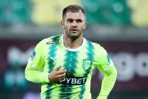 Ανακοίνωσε Karol Angielski