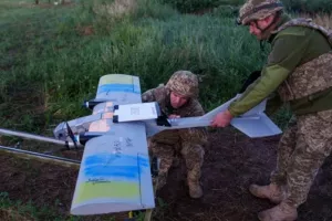 Μαζική ουκρανική επίθεση στη Μόσχα με 600 drones - Ρωσικά πλήγματα με νεκρούς στην Ουκρανία