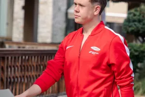 (Φώτος) Βόλτα... στην παραλία η Brann