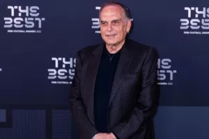 Το πλάνο άφιξης του Άβραμ Γκραντ 