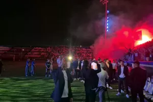 Ελ Μαέστρο/Πρώτη γεύση... από τον κόσμο και βίντεο (Φώτος kerkida)