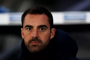 Ήρθε και παρουσιάζεται