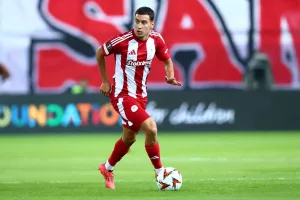 «Σειρήνες» από το εξωτερικό για Έσε