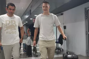 Στην Ελλάδα για λογαριασμό του ΠΑΟΚ ο Ούγκρεσιτς