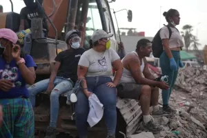 Τραγωδία χωρίς τέλος στη Βενεζουέλα: Πάνω από 6.000 οι νεκροί του διπλού σεισμού